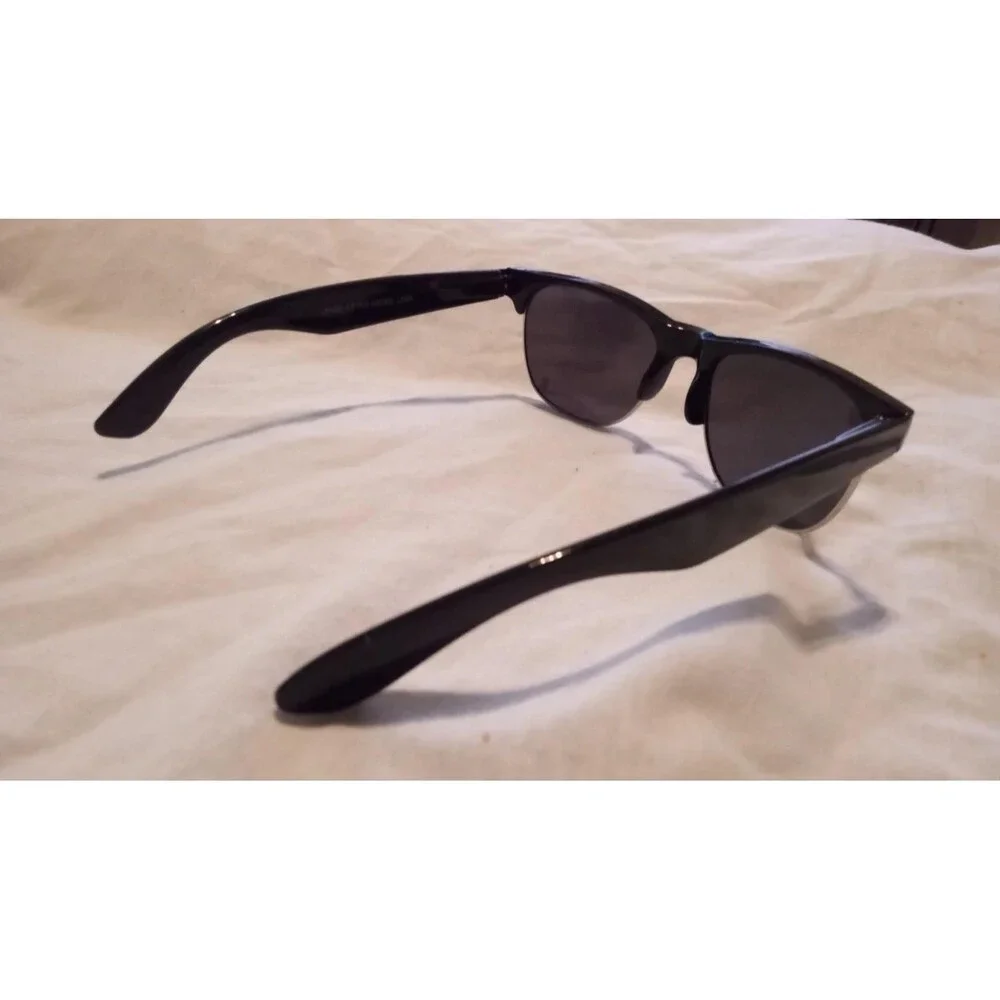 Foster Grant Swak Sunglasses Style CHOICES - NEW